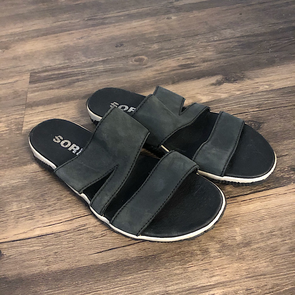 Sorel “Out N About” Black Slides Sz 6.5
